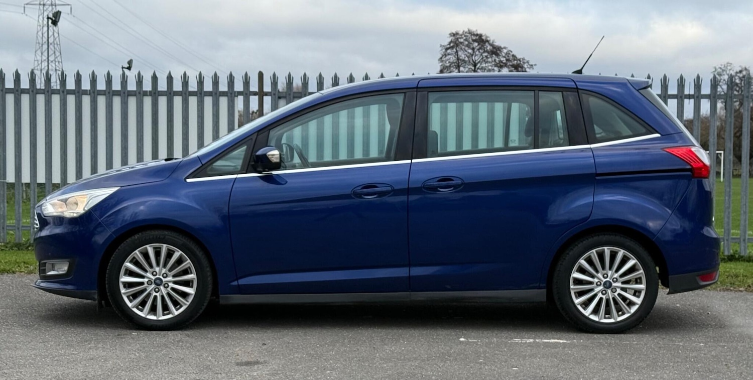 Used Ford Grand C-Max 2015 for sale - 76984901: Photo 12