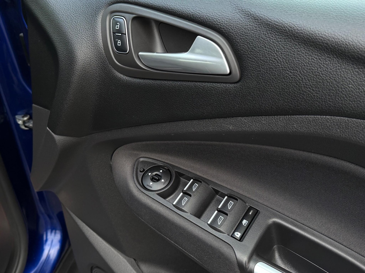 Used Ford Grand C-Max 2015 for sale - 76984901: Photo 15