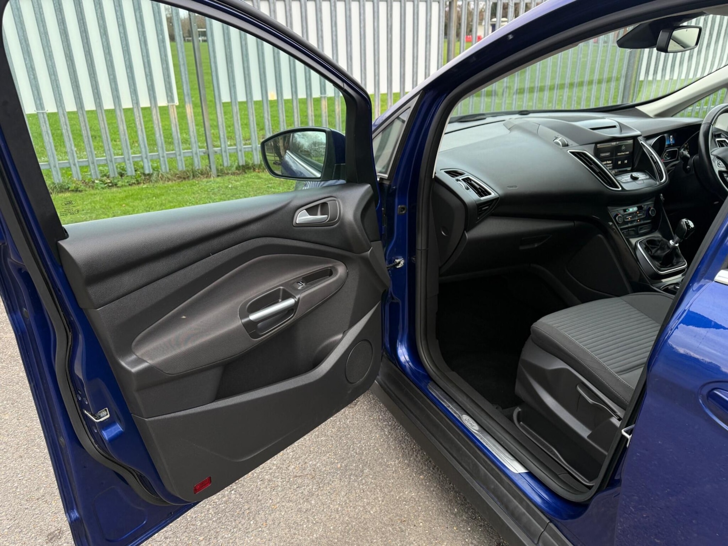 Used Ford Grand C-Max 2015 for sale - 76984901: Photo 22