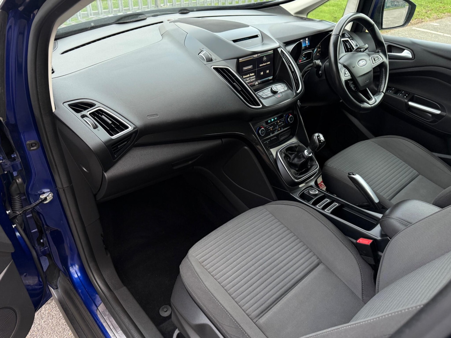 Used Ford Grand C-Max 2015 for sale - 76984901: Photo 26