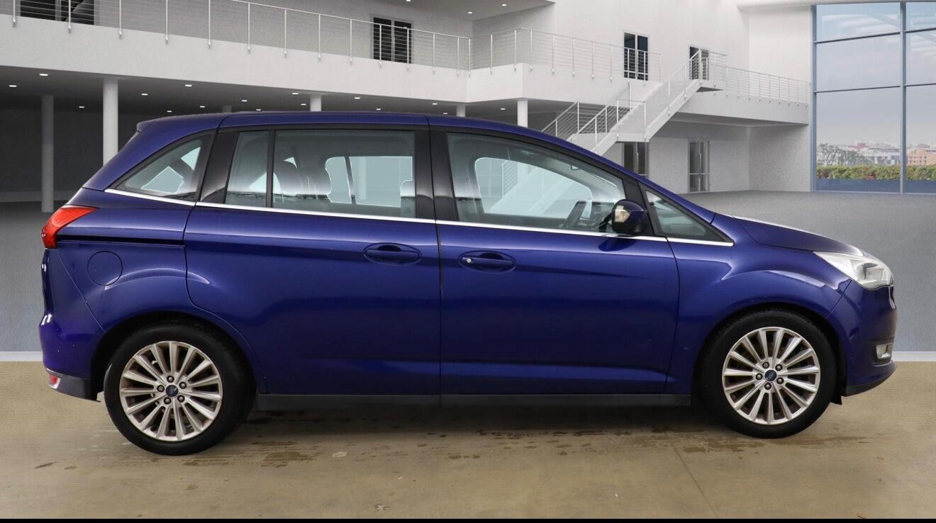 Used Ford Grand C-Max 2015 for sale - 76984901: Photo 5