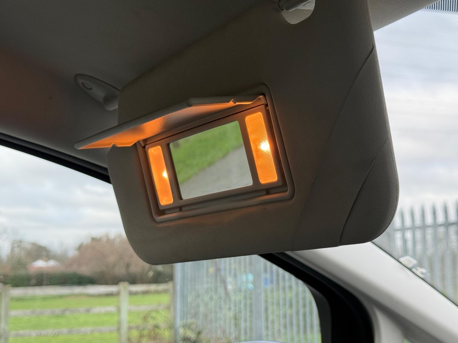 Used Ford Grand C-Max 2015 for sale - 76984901: Photo 63