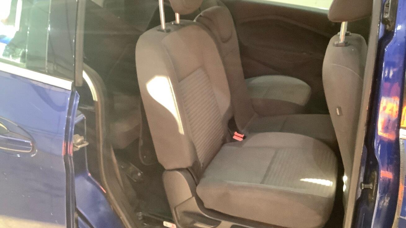 Used Ford Grand C-Max 2015 for sale - 76984901: Photo 7