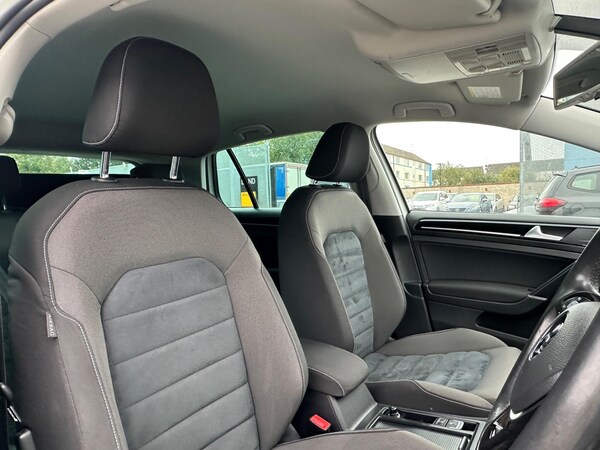Used Volkswagen Golf 2013 for sale - 76024763: Photo 20