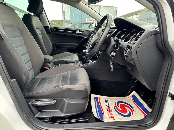 Used Volkswagen Golf 2013 for sale - 76024763: Photo 21