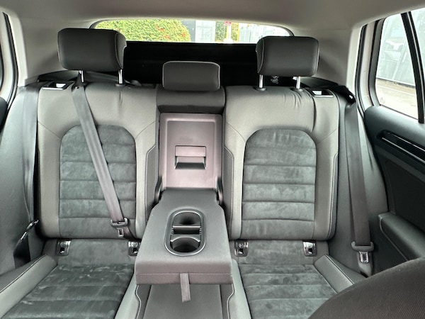 Used Volkswagen Golf 2013 for sale - 76024763: Photo 24
