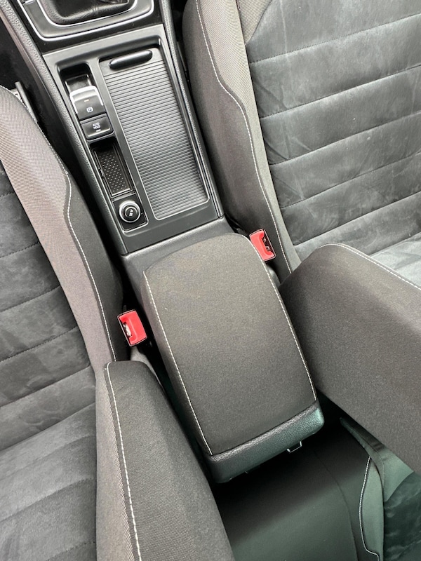 Used Volkswagen Golf 2013 for sale - 76024763: Photo 25