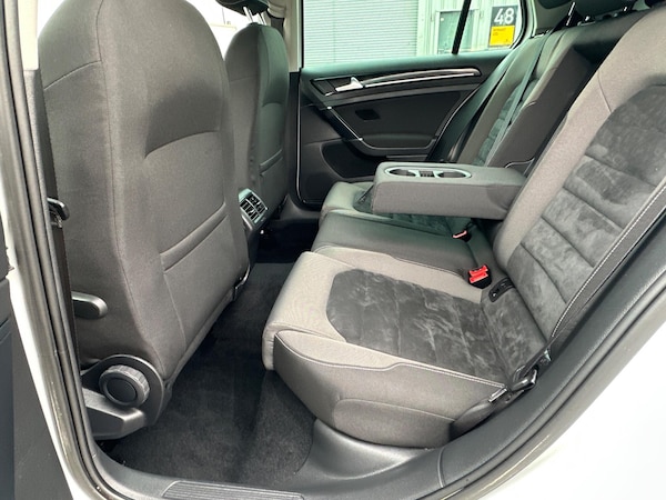 Used Volkswagen Golf 2013 for sale - 76024763: Photo 27