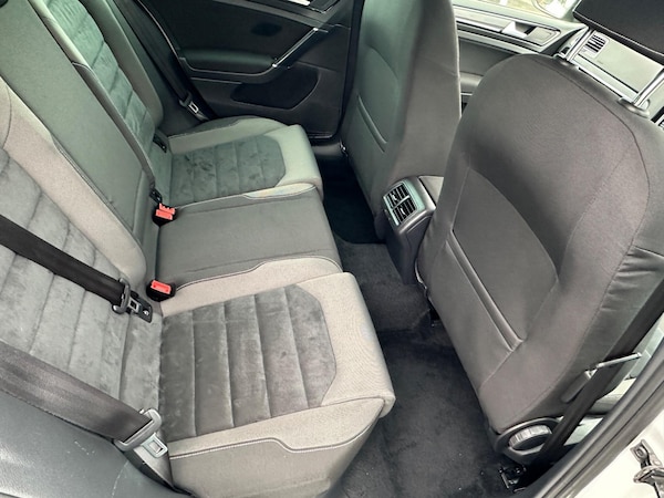 Used Volkswagen Golf 2013 for sale - 76024763: Photo 33
