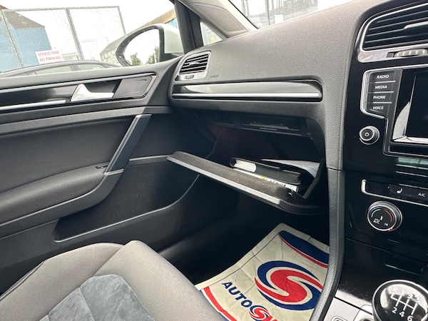 Used Volkswagen Golf 2013 for sale - 76024763: Photo 81