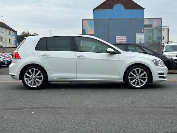 Used Volkswagen Golf 2013 for sale - 76024763: Photo 9