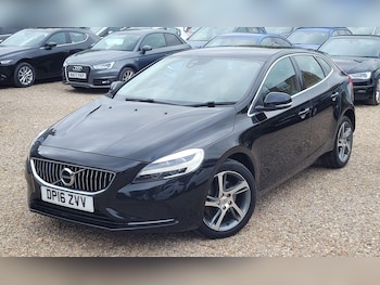 Used Volvo V40 2016 for sale - 78689470: Photo