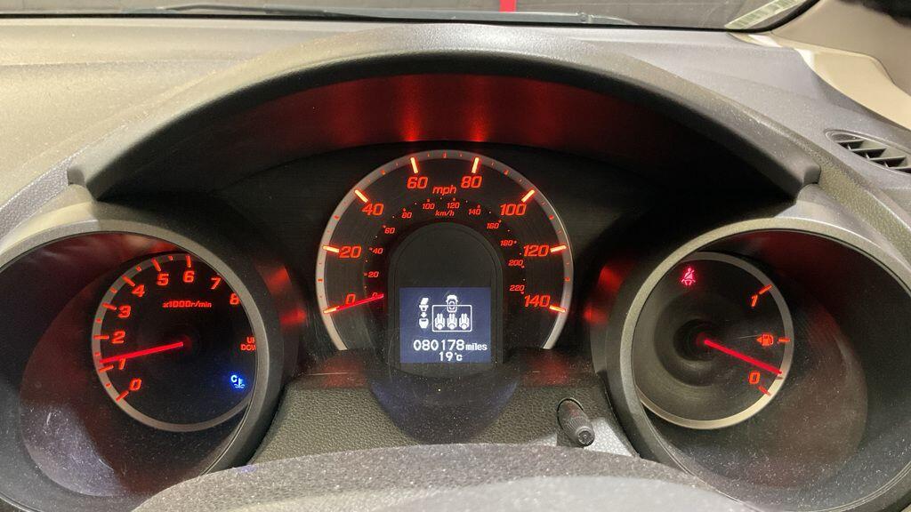 Used Honda Jazz 2015 for sale - 76083818: Photo 10