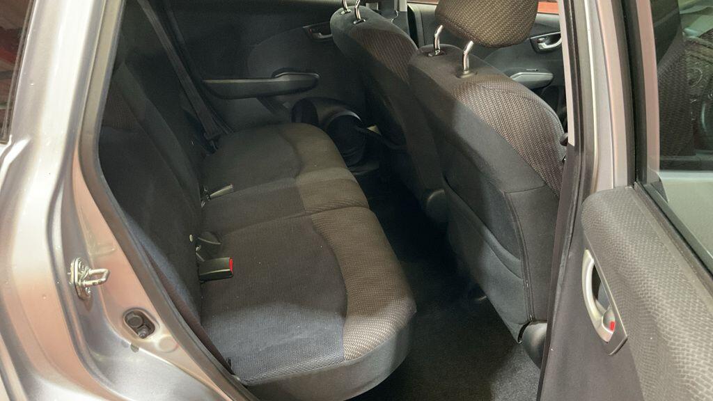 Used Honda Jazz 2015 for sale - 76083818: Photo 8