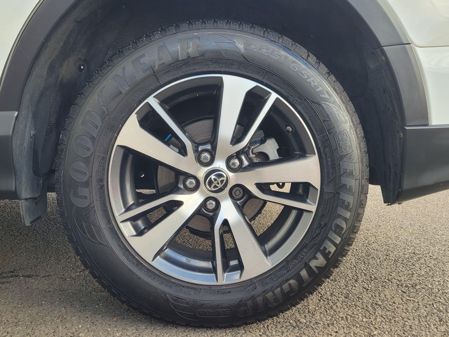 Used Toyota RAV4 2016 for sale - 76831777: Photo 17