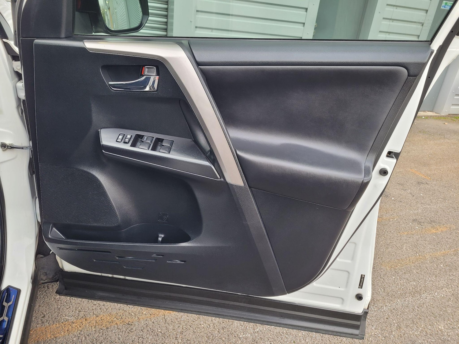 Used Toyota RAV4 2016 for sale - 76831777: Photo 21