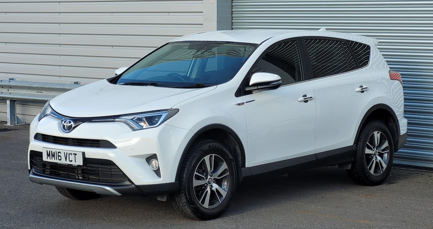 Used Toyota RAV4 2016 for sale - 76831777: Photo 4