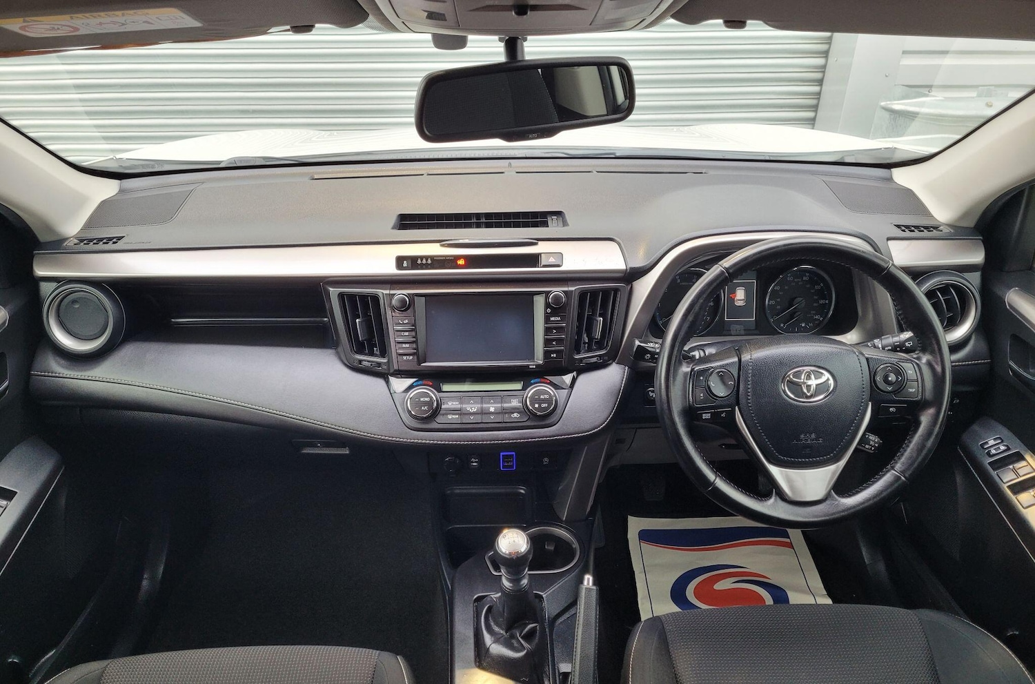 Used Toyota RAV4 2016 for sale - 76831777: Photo 42