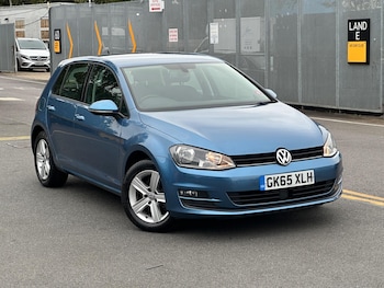 Used Volkswagen Golf 2015 for sale - 76001863: Photo
