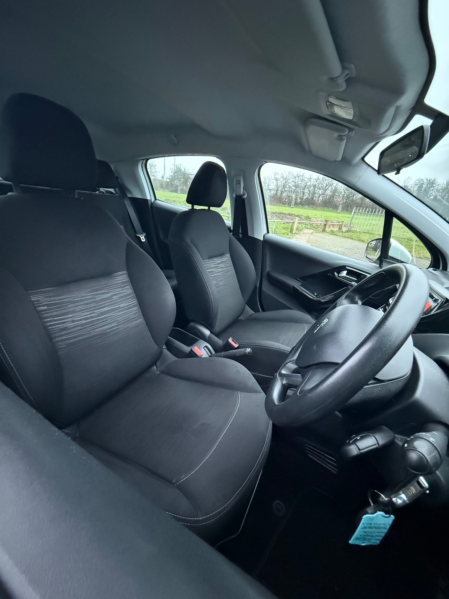 Used Peugeot 208 2014 for sale - 77327178: Photo 7