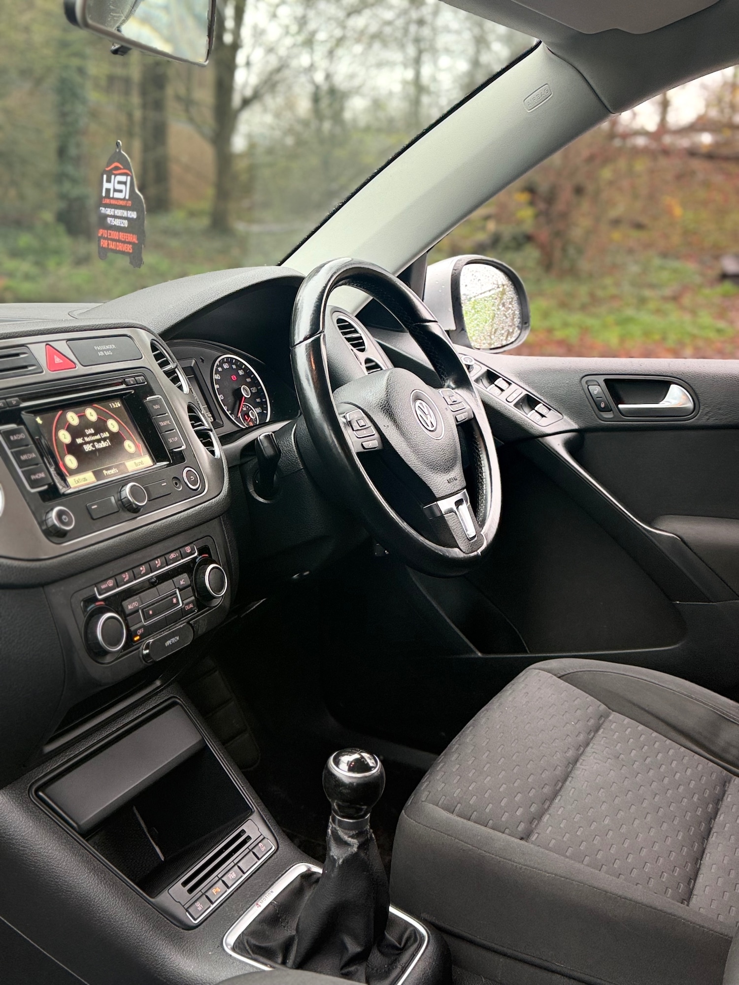 Used Volkswagen Tiguan 2011 for sale - 77033557: Photo 12