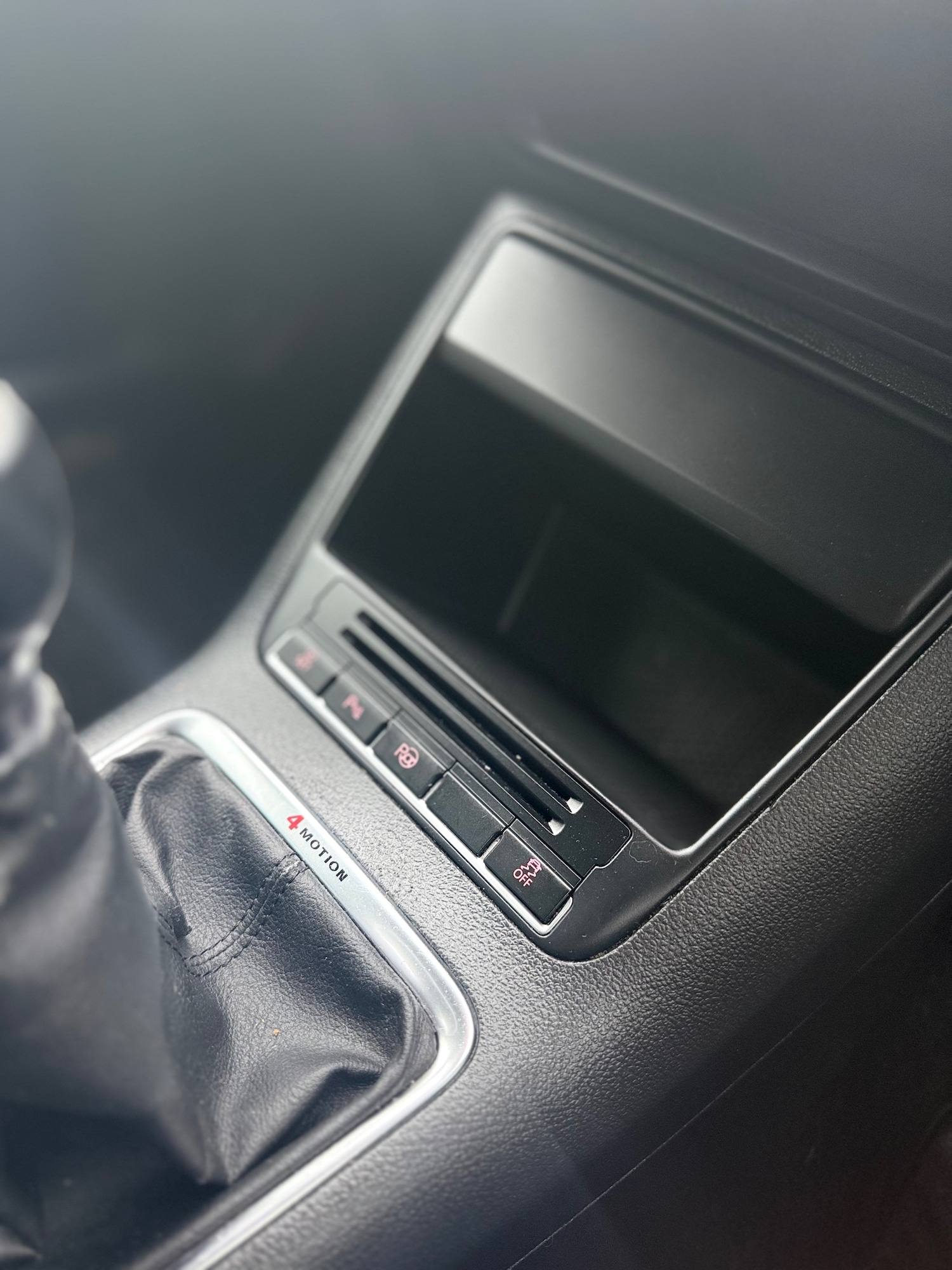 Used Volkswagen Tiguan 2011 for sale - 77033557: Photo 17