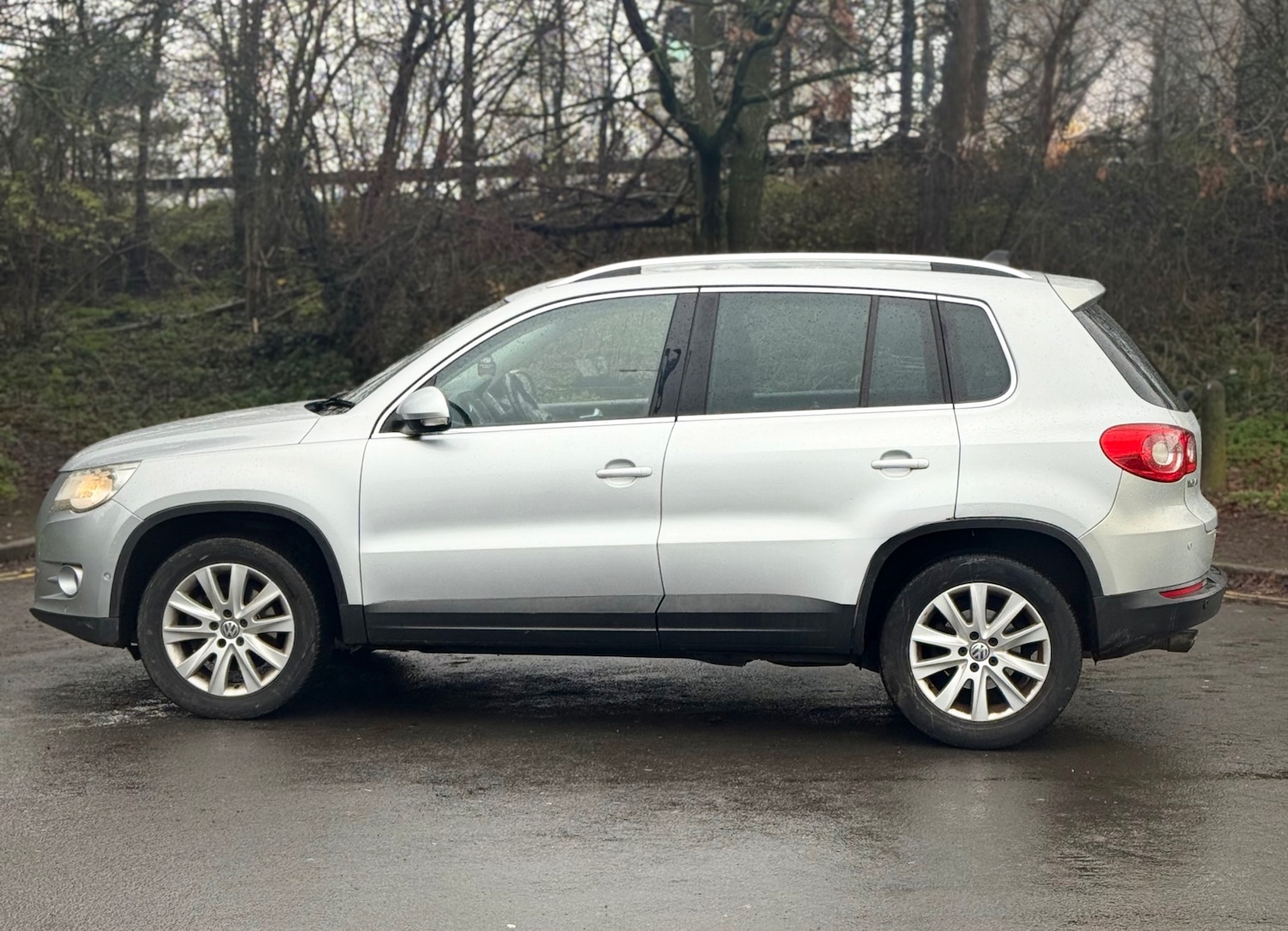 Used Volkswagen Tiguan 2011 for sale - 77033557: Photo 7