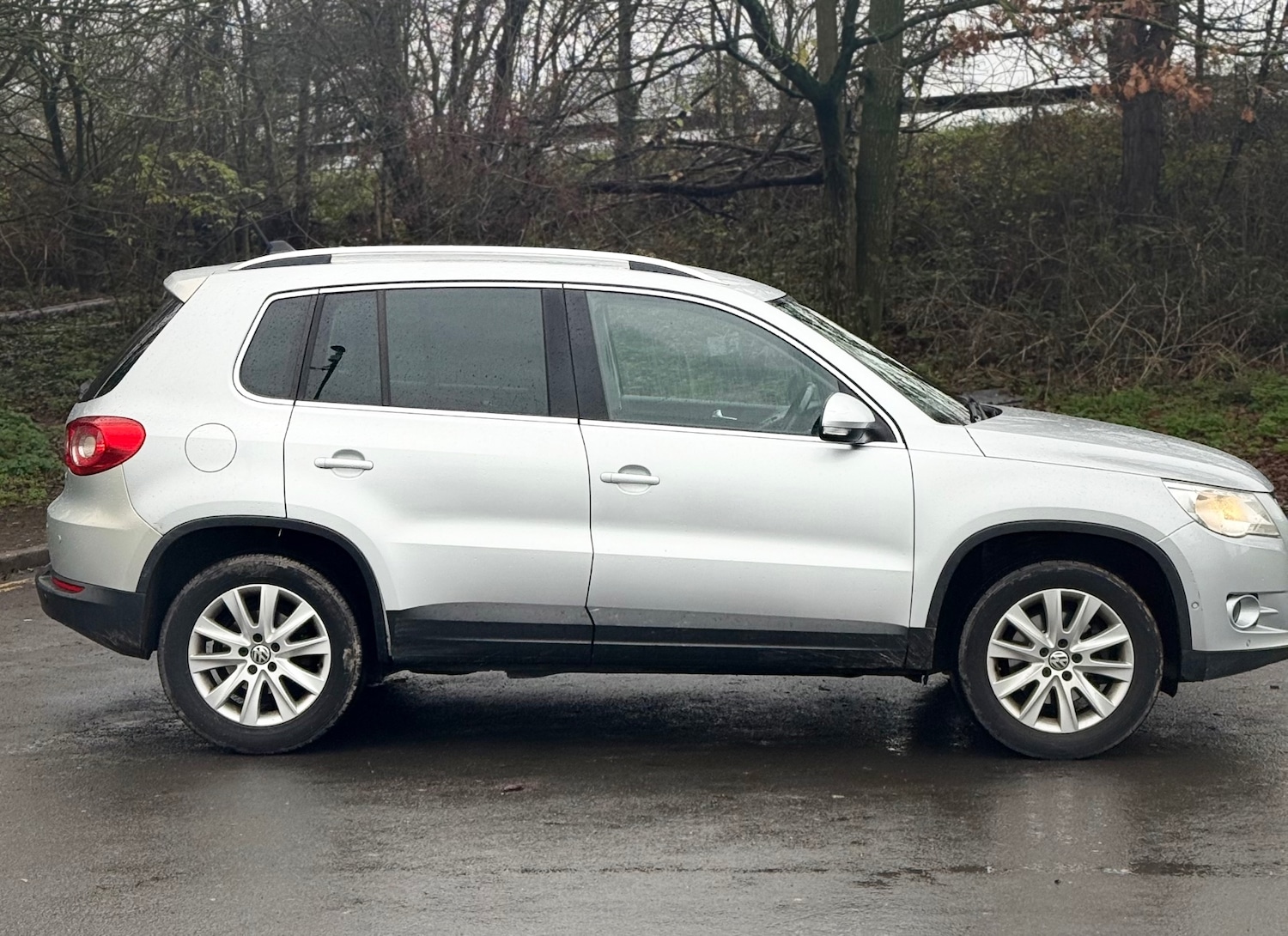 Used Volkswagen Tiguan 2011 for sale - 77033557: Photo 8
