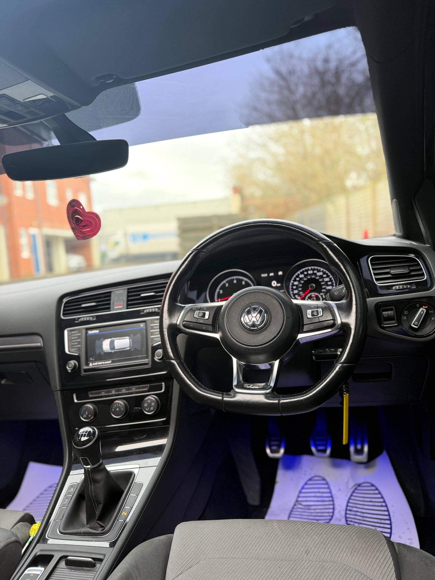 Used Volkswagen Golf 2016 for sale - 77180308: Photo 15