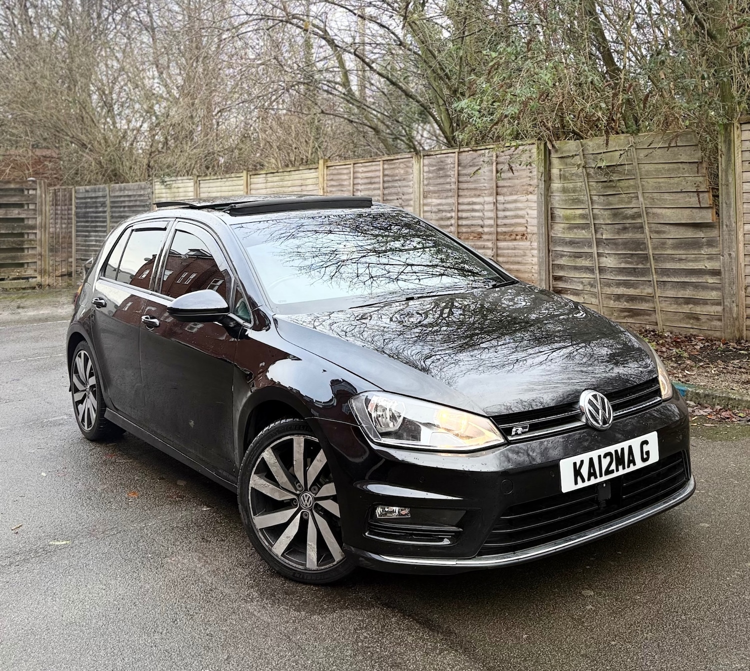 Used Volkswagen Golf 2016 for sale - 77180308: Photo 2