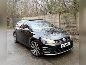 Used Volkswagen Golf 2016 for sale - 77180308: Photo
