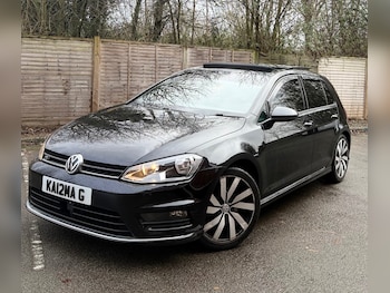 Used Volkswagen Golf 2016 for sale - 77180308: Photo