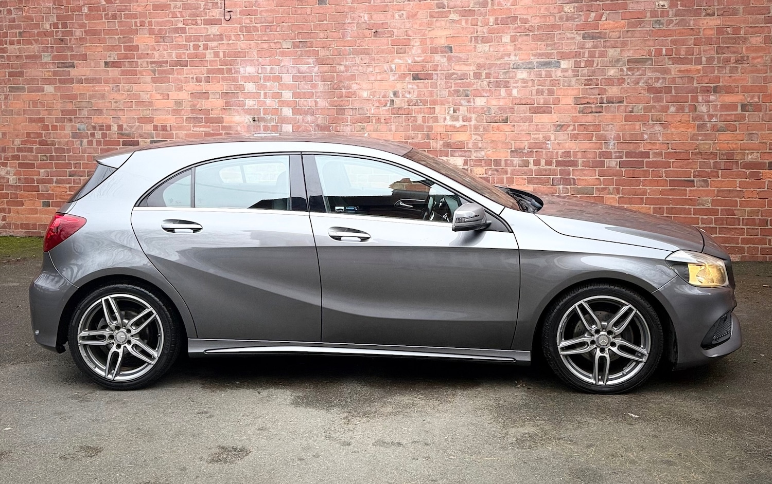 Used Mercedes-Benz A-Class 2016 for sale - 77326976: Photo 10