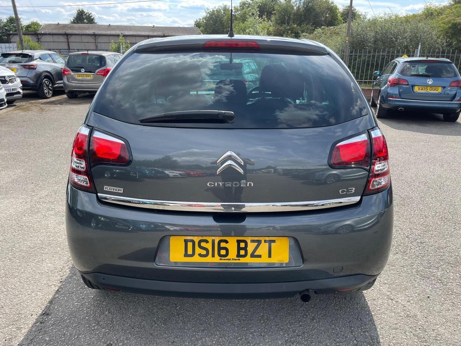 Used Citroen C3 2016 for sale - 76712724: Photo 10