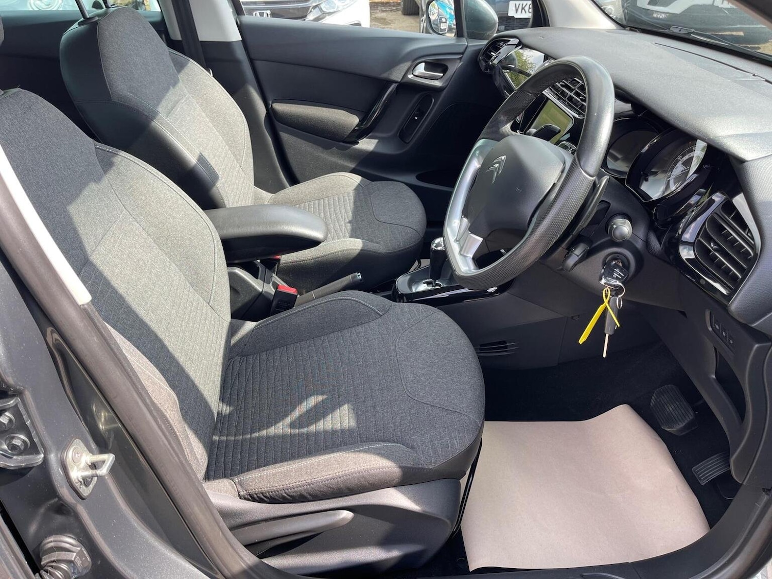 Used Citroen C3 2016 for sale - 76712724: Photo 14