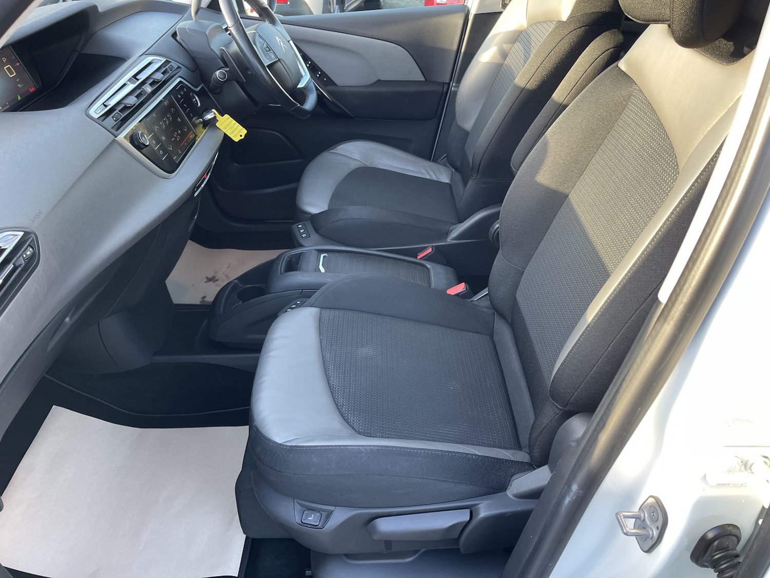 Used Citroen C4 Picasso 2017 for sale - 77008114: Photo 26