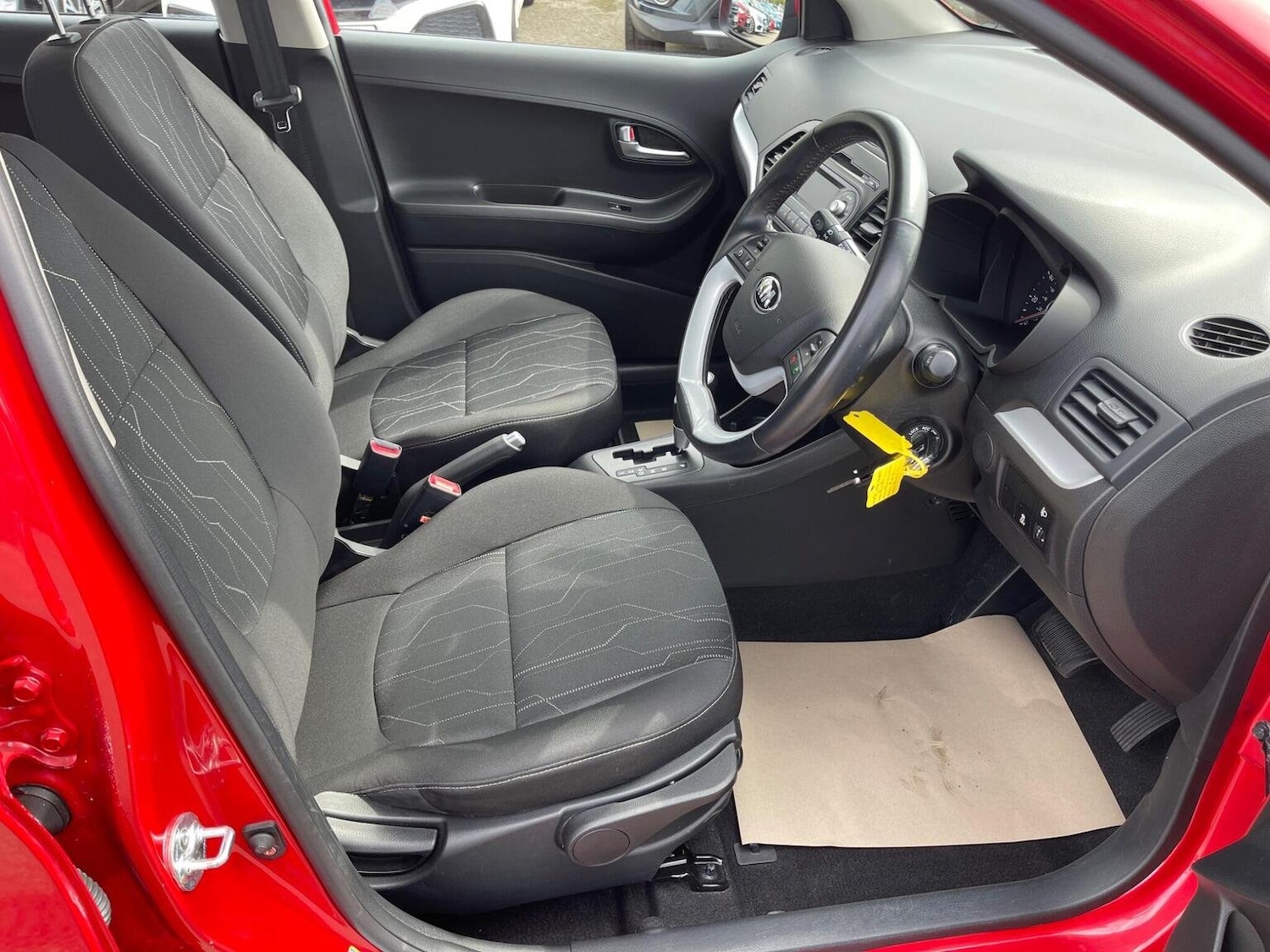 Used Kia Picanto 2014 for sale - 77363568: Photo 15