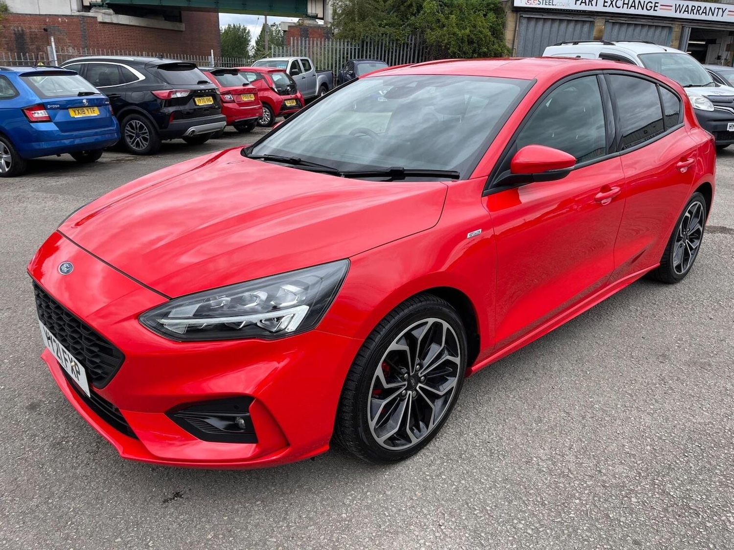 Used Ford Focus 2021 for sale - 76712722: Photo 2