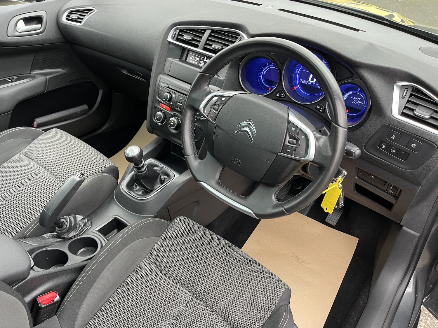 Used Citroen C4 2015 for sale - 77681825: Photo 17