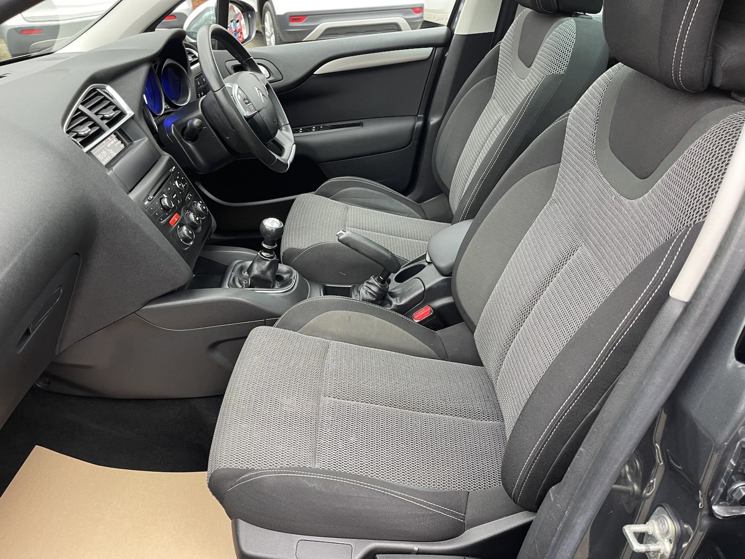 Used Citroen C4 2015 for sale - 77681825: Photo 28