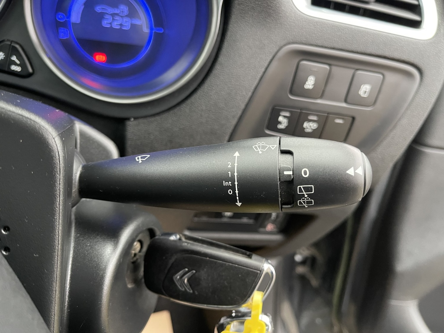 Used Citroen C4 2015 for sale - 77681825: Photo 39