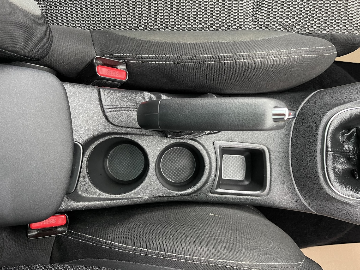 Used Citroen C4 2015 for sale - 77681825: Photo 50