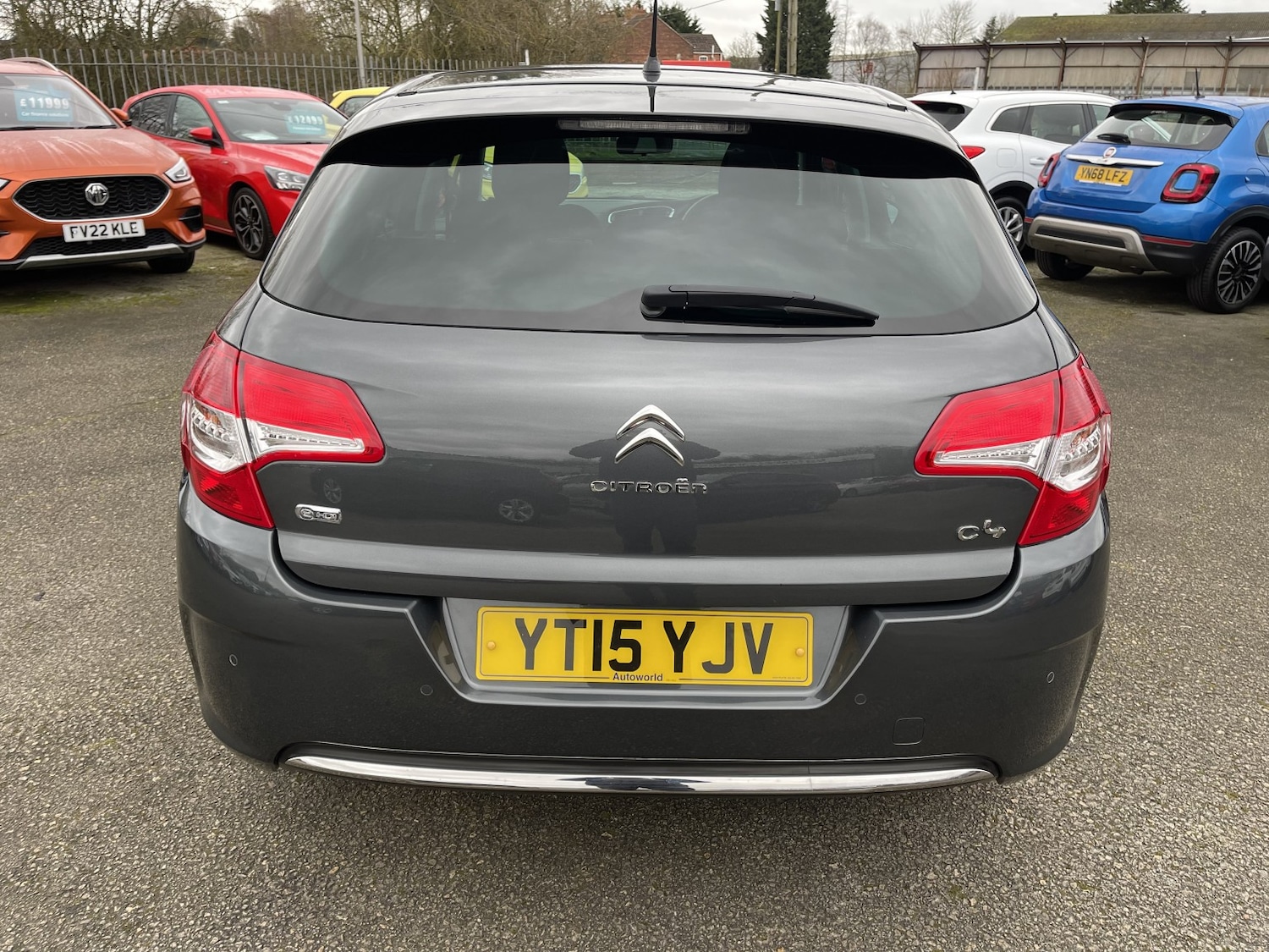 Used Citroen C4 2015 for sale - 77681825: Photo 6