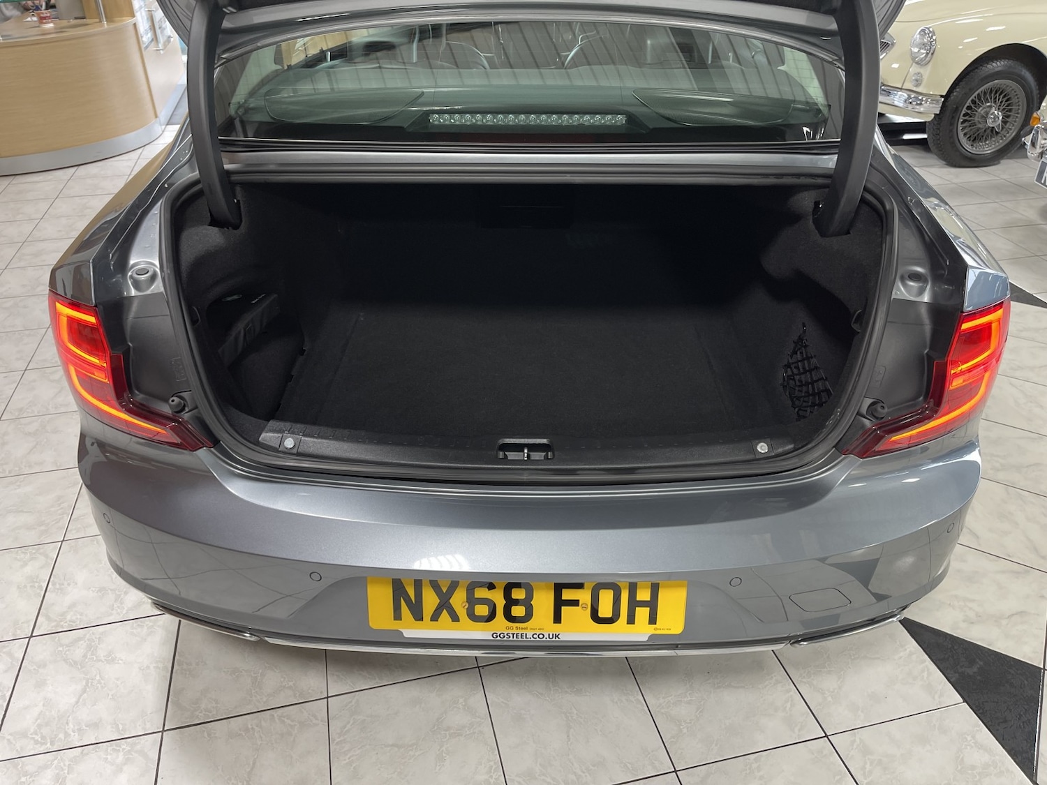 Used Volvo S90 2018 for sale - 77622440: Photo 10