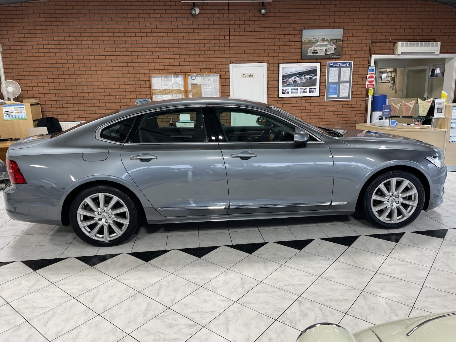 Used Volvo S90 2018 for sale - 77622440: Photo 55
