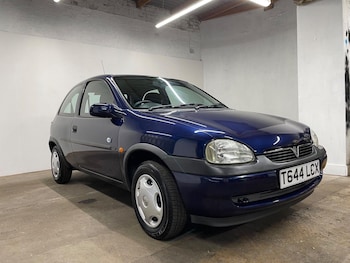 Used Vauxhall Corsa 1999 for sale - 77357249: Photo