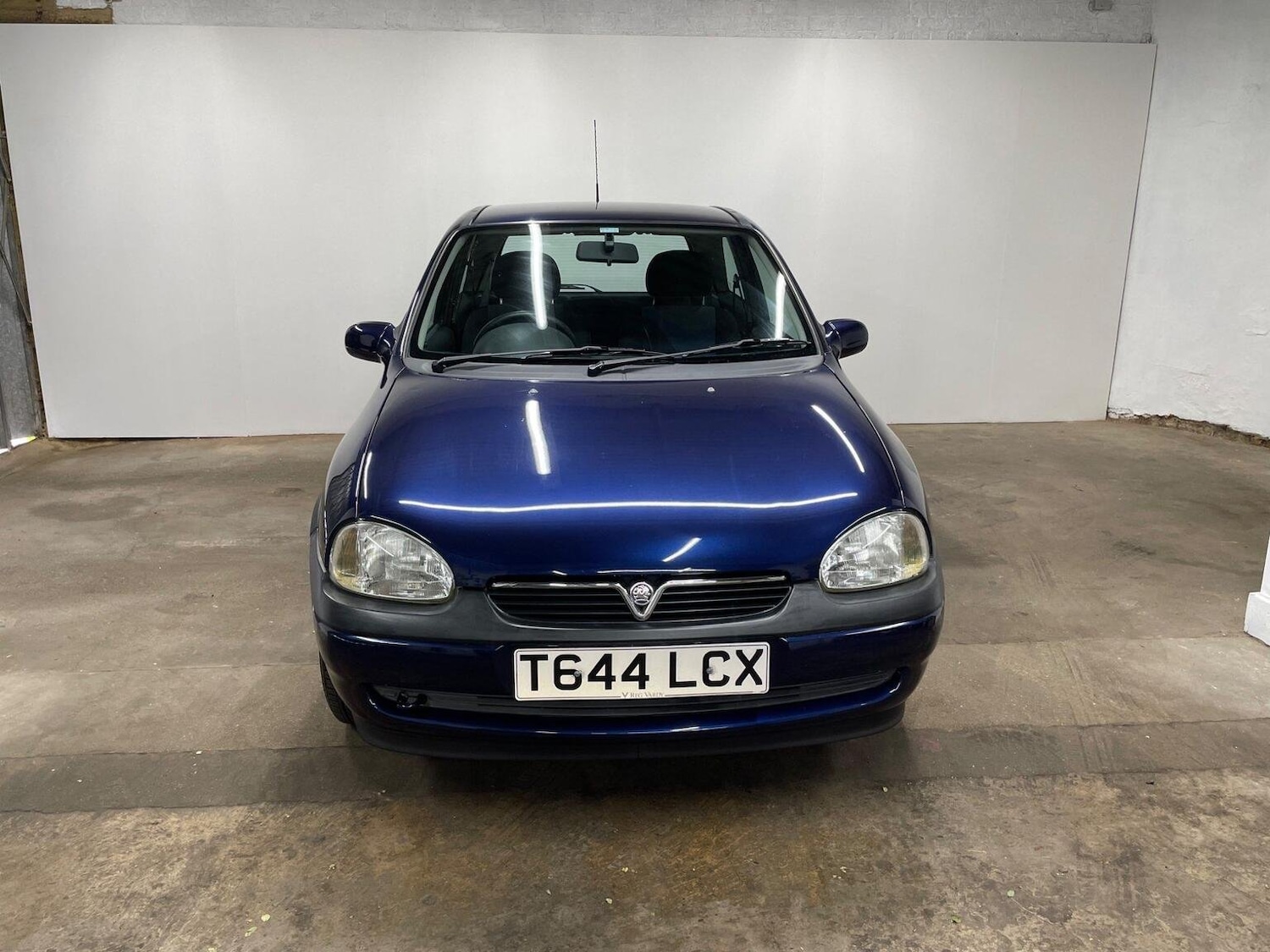 Used Vauxhall Corsa 1999 for sale - 77357249: Photo 2