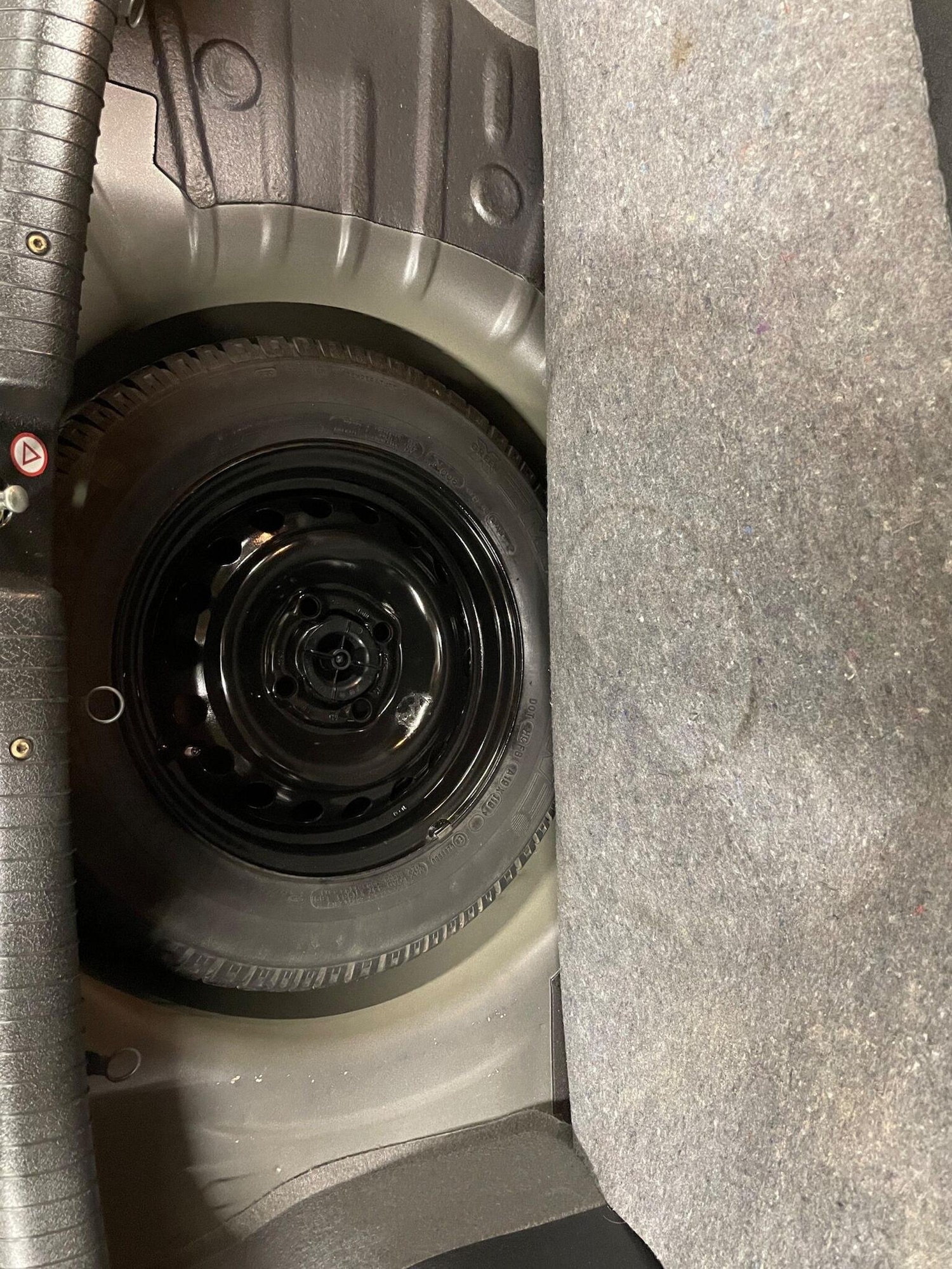 Used Vauxhall Corsa 1999 for sale - 77357249: Photo 39