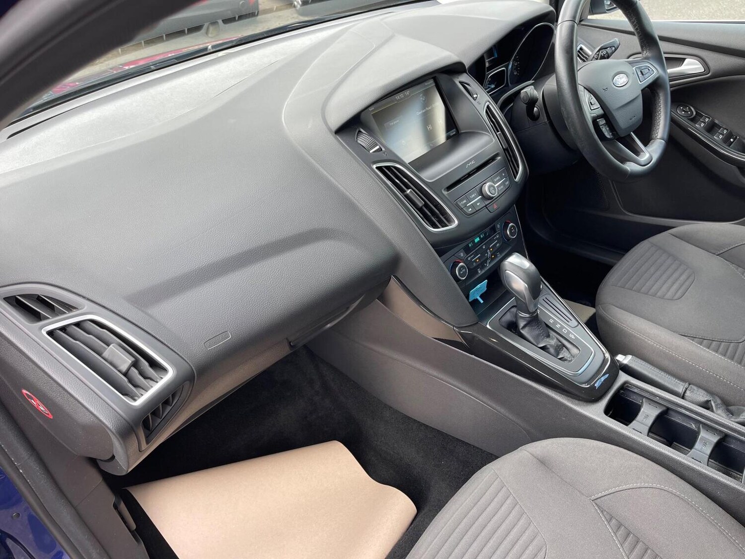 Used Ford Focus 2016 for sale - 76712673: Photo 9