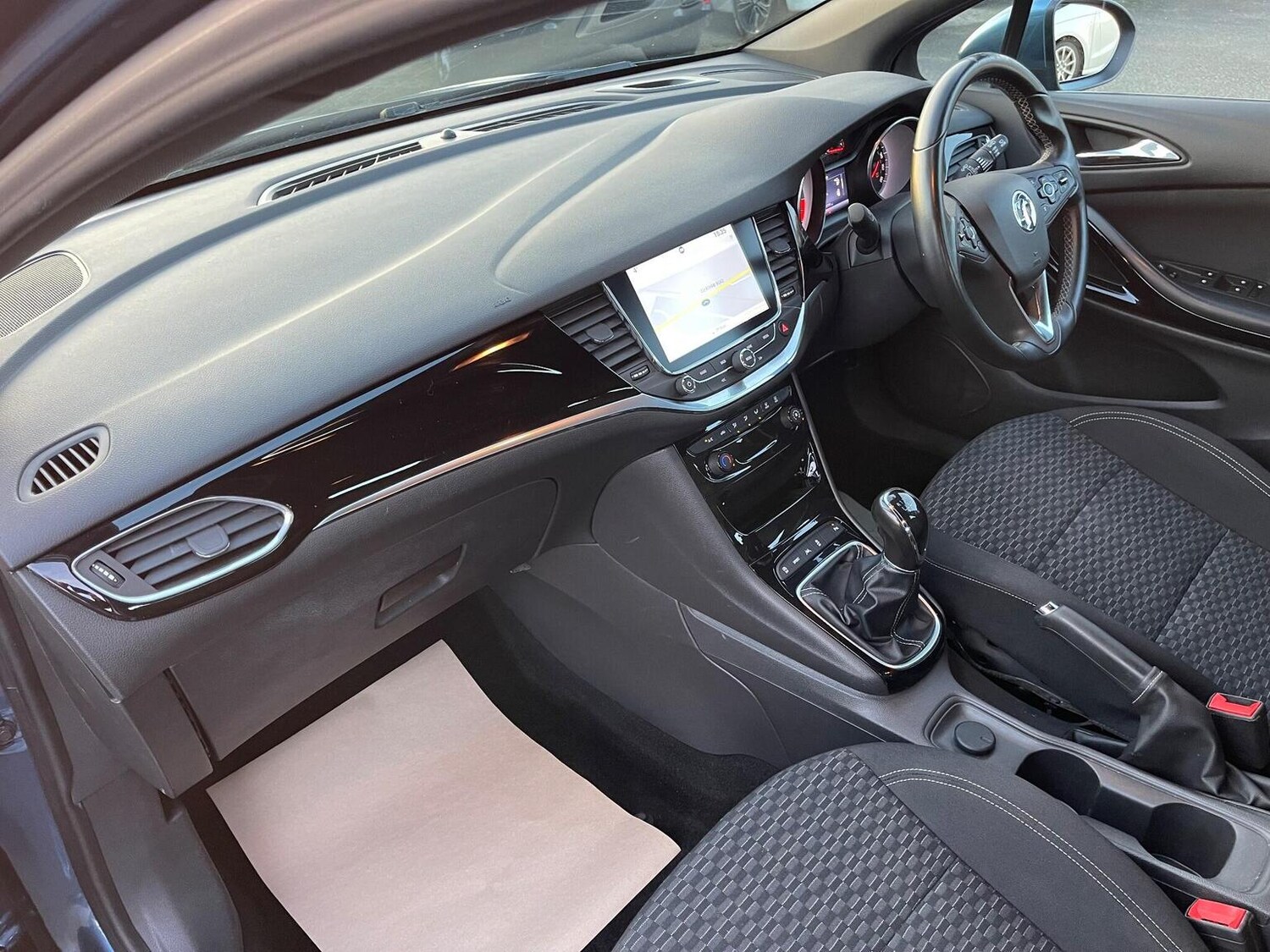 Used Vauxhall Astra 2016 for sale - 76712992: Photo 10